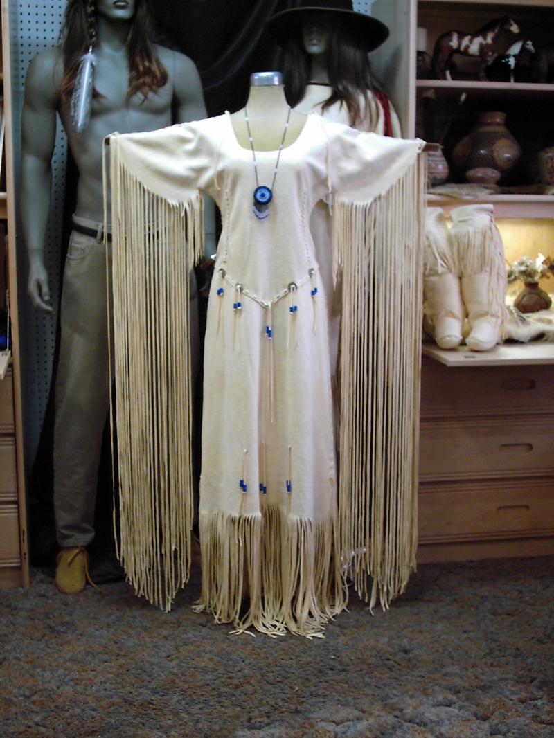 dress comercial brain tan